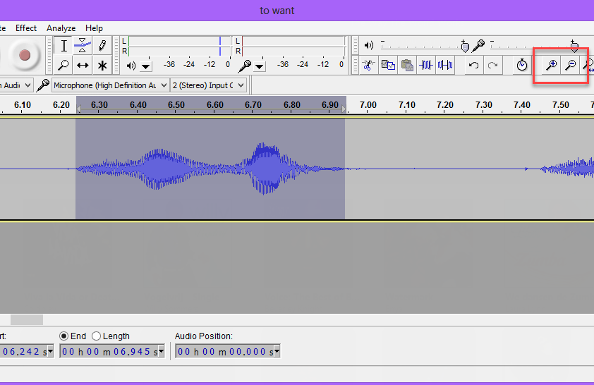 Audacity with zoom icons highlighted