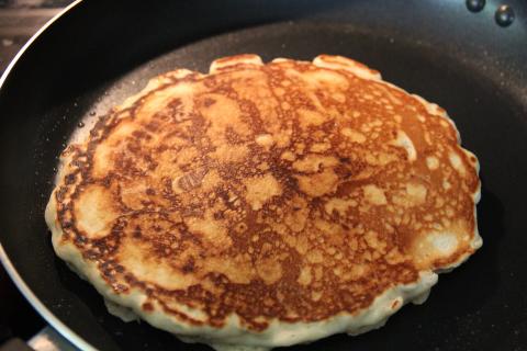 Pancake. The Croatian for "pancake" is "palačinka". Pancake. The Croatian for "pancake" is "palačinka".