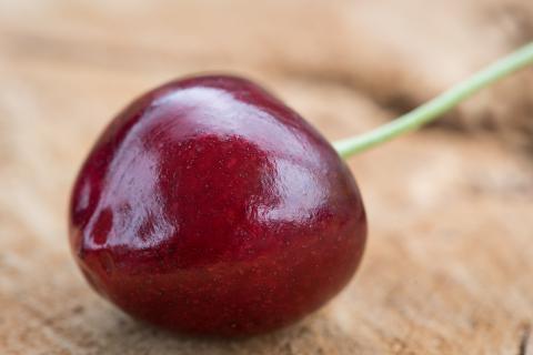 Cherry. The Dutch for "cherry" is "kers". Cherry. The Dutch for "cherry" is "kers".