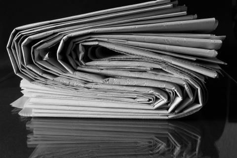 Paper. The Dutch for "paper" is "papier". Paper. The Dutch for "paper" is "papier".