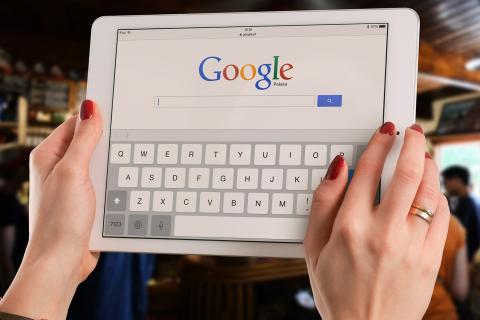 The tablet. The Dutch for "the tablet" is "de tablet". The tablet. The Dutch for "the tablet" is "de tablet".