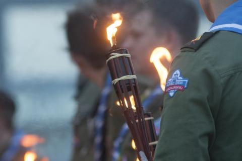 Torch. The Dutch for "torch" is "fakkel". Torch. The Dutch for "torch" is "fakkel".