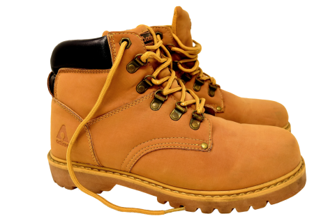 Hiking boots. The Dutch for "hiking boots" is "wandelschoenen". Hiking boots. The Dutch for "hiking boots" is "wandelschoenen".