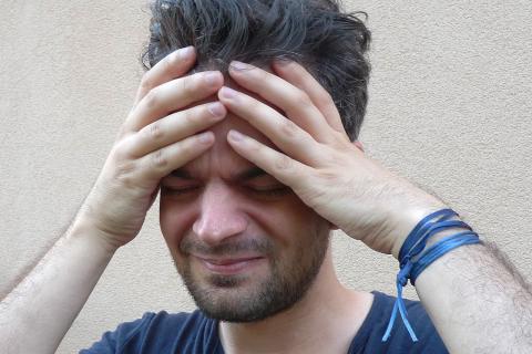 Migraine. The Dutch for "migraine" is "migraine". Migraine. The Dutch for "migraine" is "migraine".