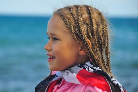 Plait. The Dutch for "plait" is "vlecht". Plait. The Dutch for "plait" is "vlecht".
