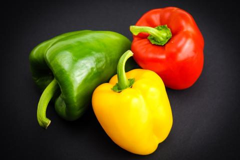 Peppers. The Dutch for "peppers" is "pepers". Peppers. The Dutch for "peppers" is "pepers".