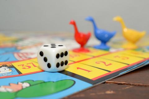 Games. The Dutch for "games" is "spelletjes". Games. The Dutch for "games" is "spelletjes".