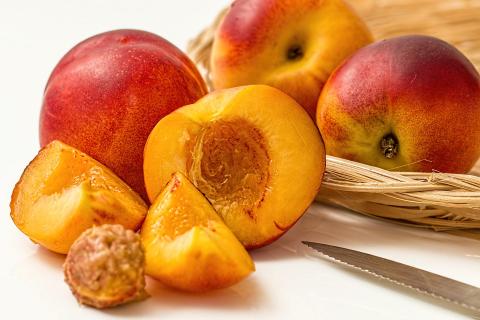 Nectarine. The French for "nectarine" is "nectarine". Nectarine. The French for "nectarine" is "nectarine".