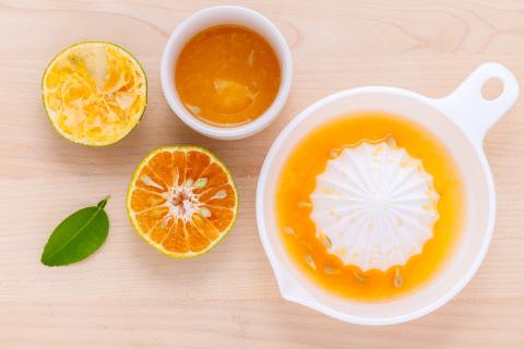 Four citrus fruits juice. The French for "four citrus fruits juice" is "jus de quatre agrumes". Four citrus fruits juice. The French for "four citrus fruits juice" is "jus de quatre agrumes".