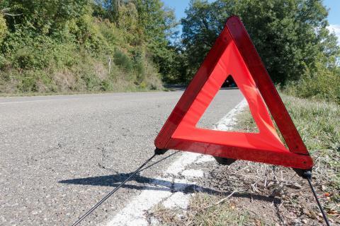 A triangle. The French for "a triangle" is "un triangle". A triangle. The French for "a triangle" is "un triangle".
