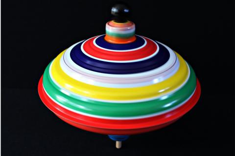 A spinning-top. The French for "a spinning-top" is "une toupie". A spinning-top. The French for "a spinning-top" is "une toupie".