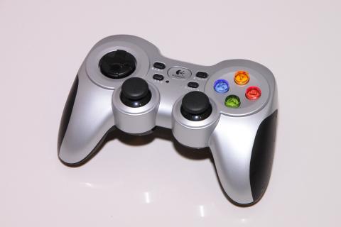 Gamepad. The French for "gamepad" is "manette". Gamepad. The French for "gamepad" is "manette".
