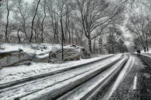 A winter. The French for "a winter" is "un hiver". A winter. The French for "a winter" is "un hiver".