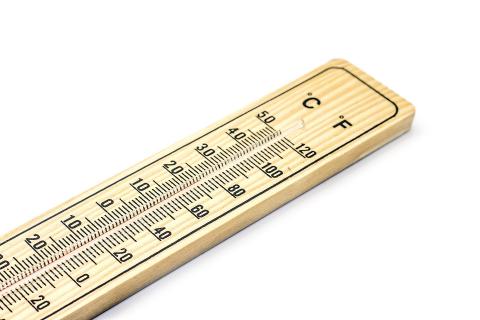 A temperature. The French for "a temperature" is "une température". A temperature. The French for "a temperature" is "une température".