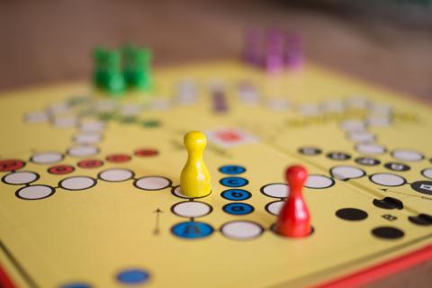 The game. The French for "the game" is "le jeu". The game. The French for "the game" is "le jeu".