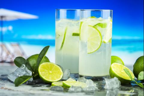 Drinks. The French for "drinks" is "boissons". Drinks. The French for "drinks" is "boissons".