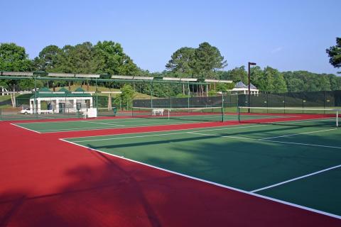 Tennis court. The Thai for "tennis court" is "สนามเทนนิส". Tennis court. The Thai for "tennis court" is "สนามเทนนิส".