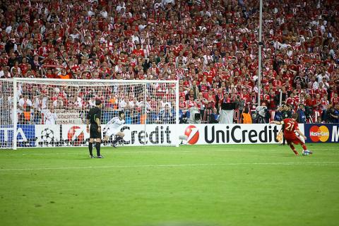 Penalty. The Thai for "penalty" is "ลูกโทษ".