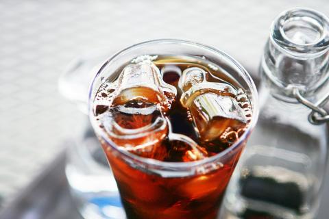 Iced tea. The Thai for "iced tea" is "ชาเย็น".
