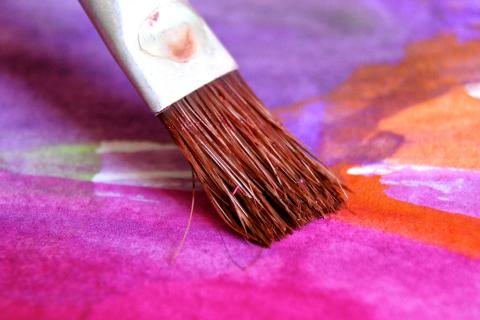 Brush. The Thai for "brush" is "แปรง". Brush. The Thai for "brush" is "แปรง".