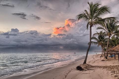 Beach (short form). The Thai for "beach (short form)" is "หาด". Beach (short form). The Thai for "beach (short form)" is "หาด".