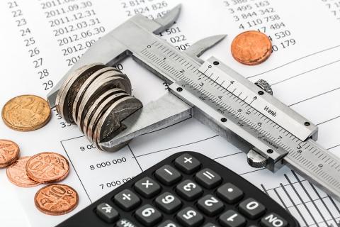 Expenses; outgoings. The Thai for "expenses; outgoings" is "ค่าใช้จ่าย". Expenses; outgoings. The Thai for "expenses; outgoings" is "ค่าใช้จ่าย".