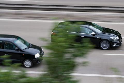 To overtake. The Thai for "to overtake" is "แซง". To overtake. The Thai for "to overtake" is "แซง".