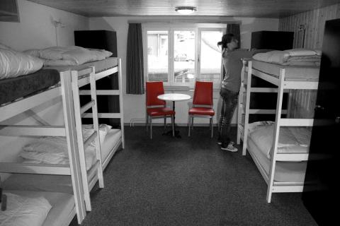 Dormitory; dorm. The Thai for "dormitory; dorm" is "หอพัก". Dormitory; dorm. The Thai for "dormitory; dorm" is "หอพัก".