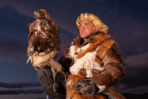An eagle and an old man. The Thai for "an eagle and an old man" is "นกอินทรีและชายชรา". An eagle and an old man. The Thai for "an eagle and an old man" is "นกอินทรีและชายชรา".