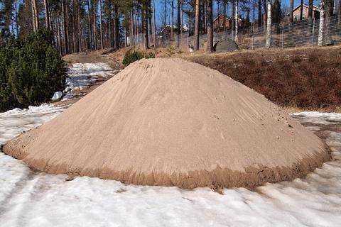 A pile of sand. The Thai for "a pile of sand" is "กองทราย". A pile of sand. The Thai for "a pile of sand" is "กองทราย".