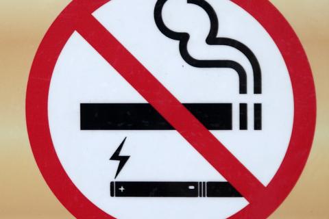 A No Smoking sign. The Thai for "a No Smoking sign" is "ป้ายห้ามสูบบุหรี่". A No Smoking sign. The Thai for "a No Smoking sign" is "ป้ายห้ามสูบบุหรี่".