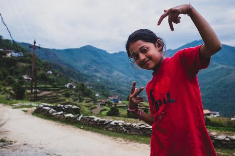 A girl in a red t-shirt. The Thai for "a girl in a red t-shirt" is "เด็กหญิงในเสื้อยืดสีแดง". A girl in a red t-shirt. The Thai for "a girl in a red t-shirt" is "เด็กหญิงในเสื้อยืดสีแดง".