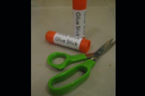 Two glue sticks and a pair of scissors. The Thai for "two glue sticks and a pair of scissors" is "กาวสองแท่งและกรรไกร". Two glue sticks and a pair of scissors. The Thai for "two glue sticks and a pair of scissors" is "กาวสองแท่งและกรรไกร".