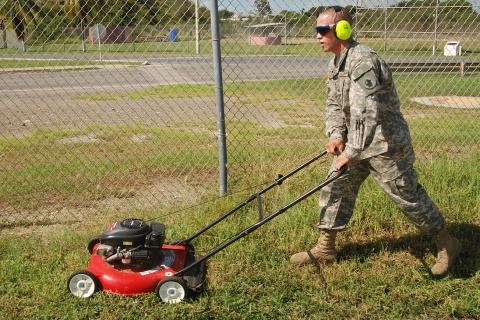 A soldier and a lawnmower. The Thai for "a soldier and a lawnmower" is "ทหารและเครื่องตัดหญ้า". A soldier and a lawnmower. The Thai for "a soldier and a lawnmower" is "ทหารและเครื่องตัดหญ้า".