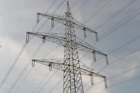 A high voltage electricity pylon. The Thai for "a high voltage electricity pylon" is "เสาไฟฟ้าแรงสูง". A high voltage electricity pylon. The Thai for "a high voltage electricity pylon" is "เสาไฟฟ้าแรงสูง".