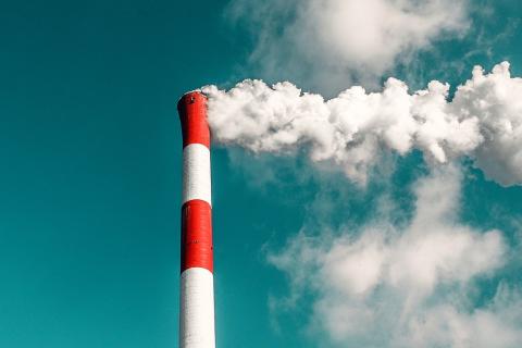 Smokestack. The Thai for "smokestack" is "ปล่องควัน".