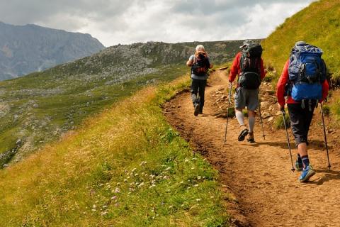 Hiker. The Thai for "hiker" is "นักเดินป่า". Hiker. The Thai for "hiker" is "นักเดินป่า".