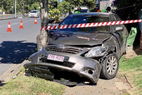 A car after an accident hitting a tree by the roadside. The Thai for "a car after an accident hitting a tree by the roadside" is "อุบัติเหตุรถยนต์ชนต้นไม้ข้างทาง". A car after an accident hitting a tree by the roadside. The Thai for "a car after an accident hitting a tree by the roadside" is "อุบัติเหตุรถยนต์ชนต้นไม้ข้างทาง".