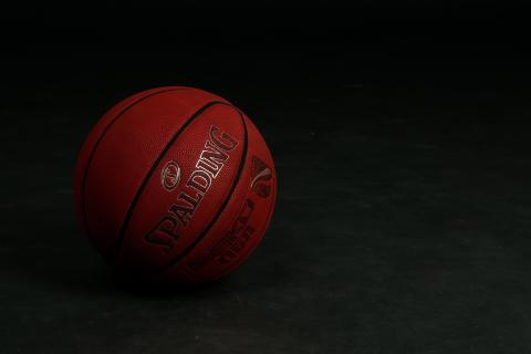Basketball. The Thai for "basketball" is "ลูกบาสเกตบอล". Basketball. The Thai for "basketball" is "ลูกบาสเกตบอล".
