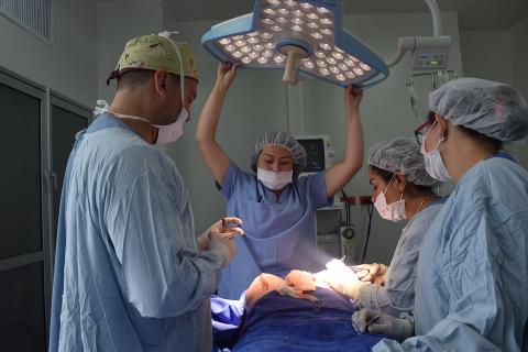 Operating theatre. The Thai for "operating theatre" is "ห้องผ่าตัด". Operating theatre. The Thai for "operating theatre" is "ห้องผ่าตัด".