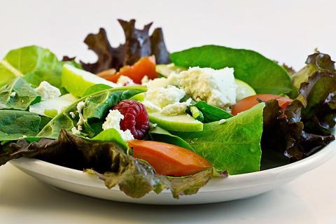 Salad. The Ukrainian for "salad" is "салат". Salad. The Ukrainian for "salad" is "салат".